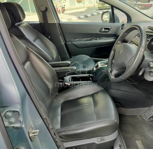 Peugeot 5008 1.6(A)TURBO PREMIUM EDI*7SEAT*MIL80K - 4