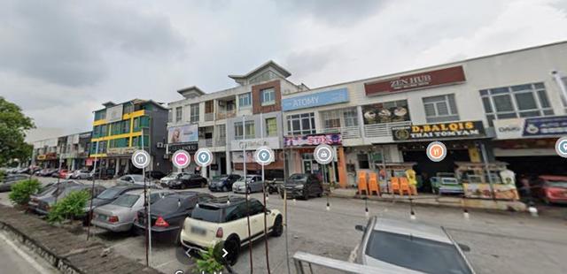 Furnished 1st Floor Facing Main Road McD Seksyen 7 For Rent 1