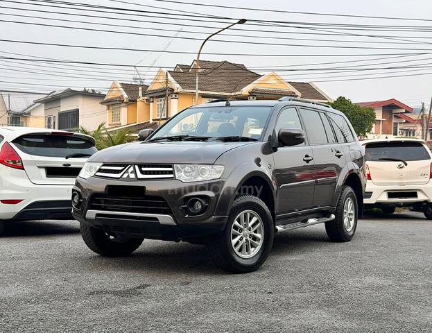 Mitsubishi PAJERO SPORT GL 2.5 (A) - 2