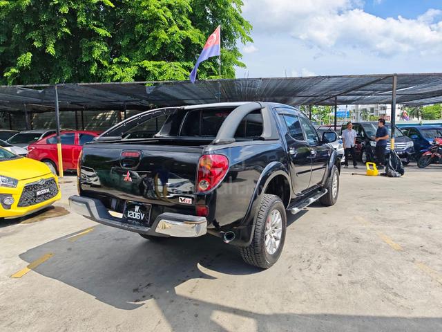 2013 Mitsubishi TRITON 4X4 2.5 (AUTO) - 3