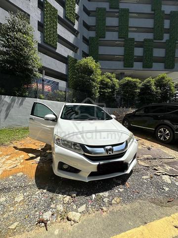 2015 Honda CITY 1.5 V (A) - 3