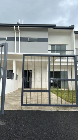 New House Taman Puncak Warisan Felda Andak 1