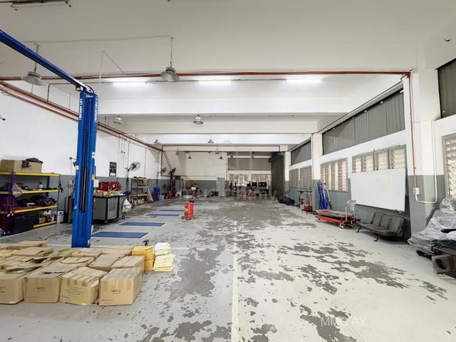 Shah Alam Glenmarie Semi-Detached Factory 8880Sqft For Rent 1