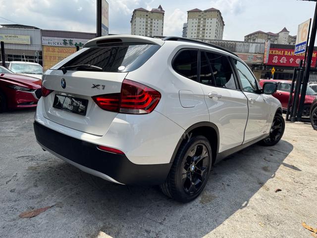 2011 Bmw X1 2.0 sDrive18i (A) Push Start - 4