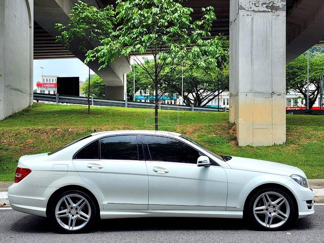 Mercedes Benz C200 AMG FULON 3 YEAR WARANTY 1 OWNE - 3