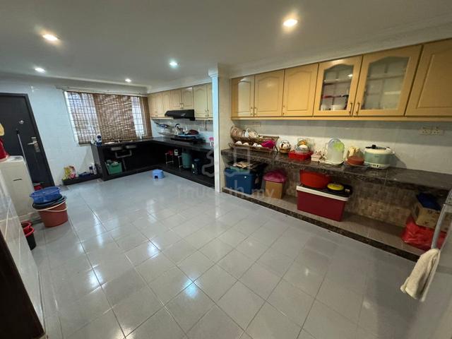 ( Semi Furnished ) 2 Sty Terrace @ Desa 12 Bandar Country Home ,RENT 1