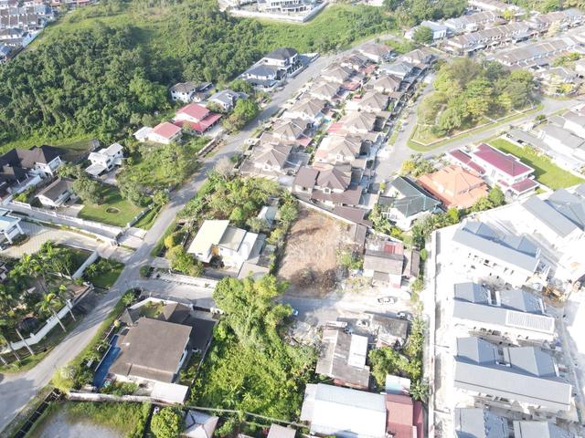Kenny Hill Land for Sale 1