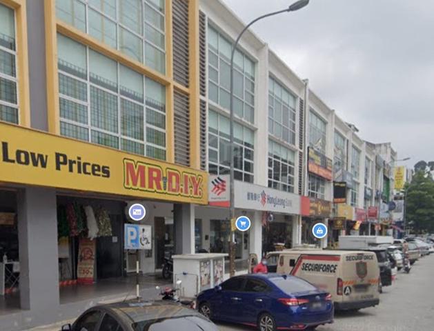 Ground Floor Shop Lot For Rent At Taman Equine 5