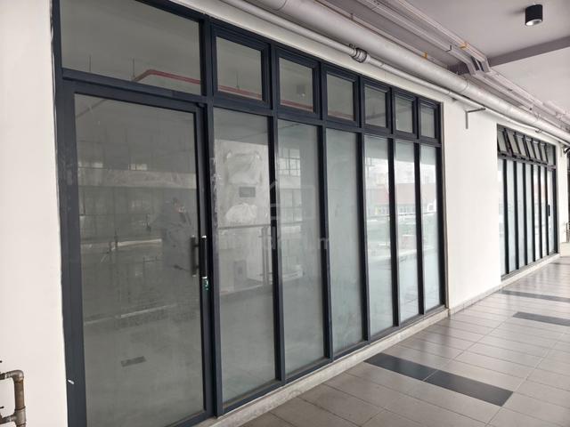 Zenopy seri kembangan office unit for rental 1