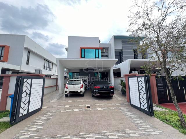 FULLY RENOVATION END LOT Dahlia Clover Taman Cahaya Alam U12 1