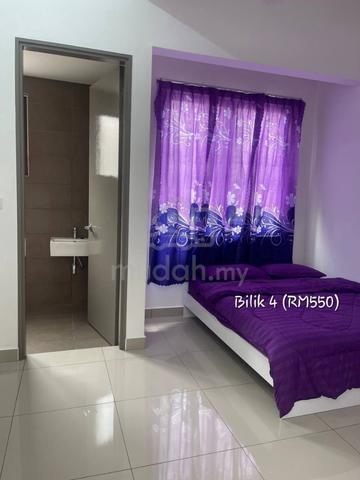 BILIK SEWA single perempuan sahaja PRIVATE TOILET di BANGI 1