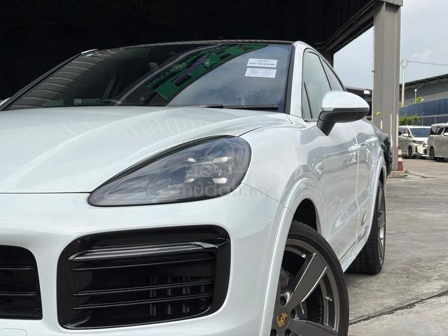 2023 Porsche CAYENNE 3.0 Coupe Platinum Edition - 5