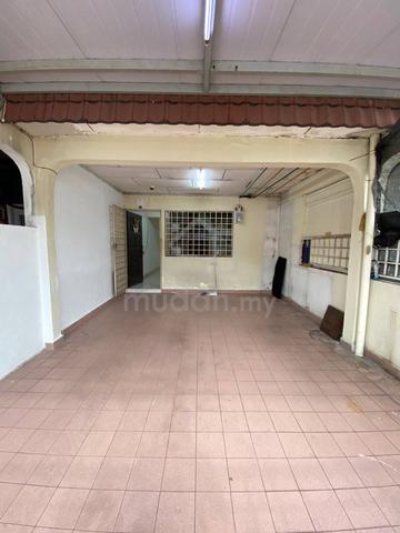R1400/Lanjut 6/Desa Cemerlang/Low Cost/2Bed/Partial Furnished/Tomm4789 1
