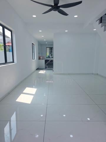 Nice Renovation Double Storey Low Cost Corner Lot 1