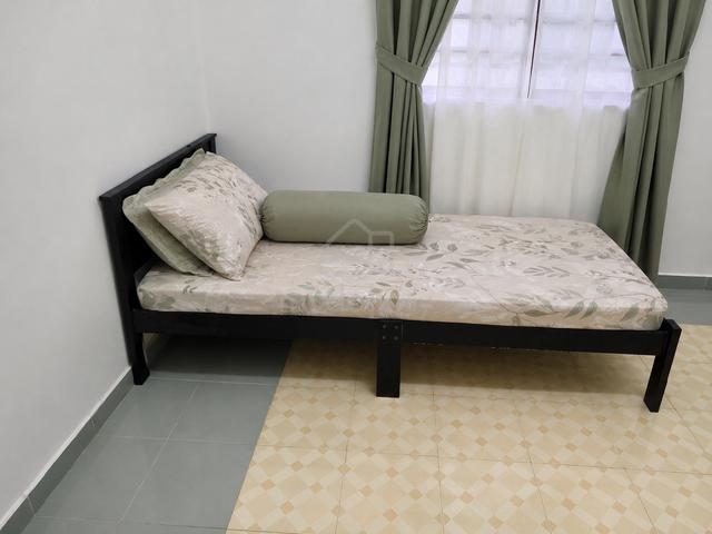 Bilik untuk disewa 1