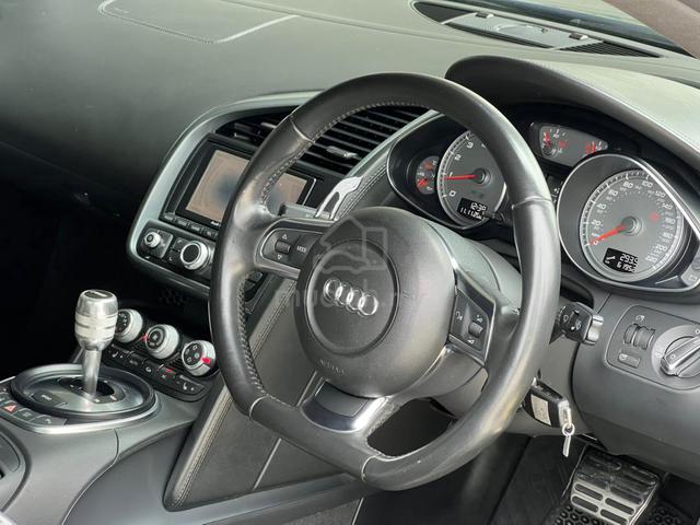 2009 / 2013 Audi R8 4.2 FSI QUATTRO (A) 61K KM MIL - 4