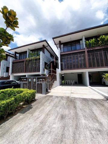 6 Room 4Bath Spacious 3-Storey Terrace THE MULIA RESIDENCES, CYBERJAYA 1
