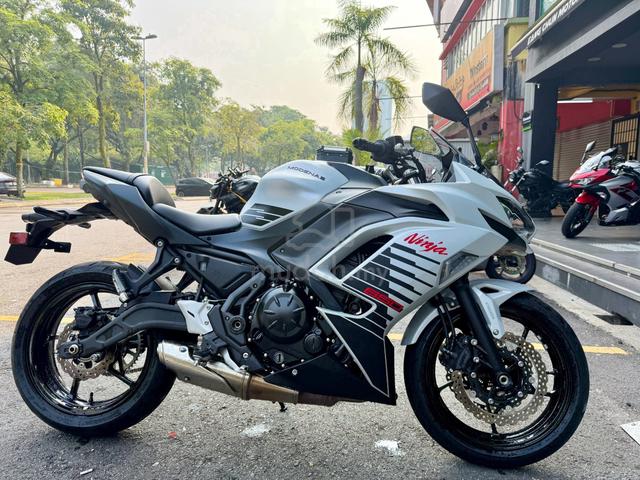 Carousel Image