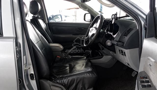 2010 Toyota HILUX 2.5 G FACELIFT (A) 4X4 - 3