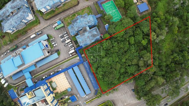 FREEHOLD | Petrol Station Land Ayer Keroh, Melaka 1