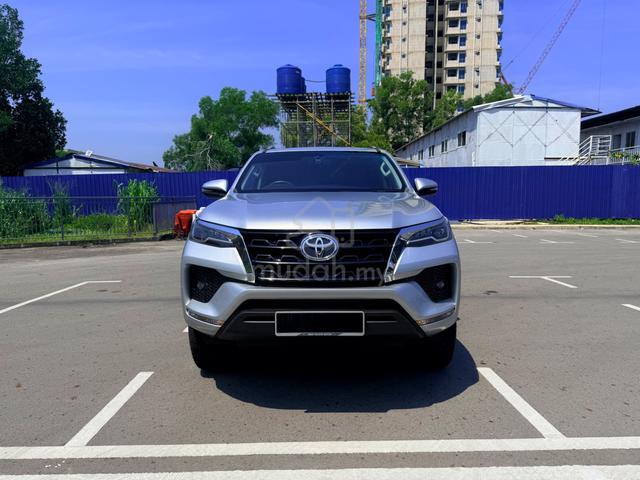 Toyota Fortuner 2.4 At 4X4 (2022) - 2