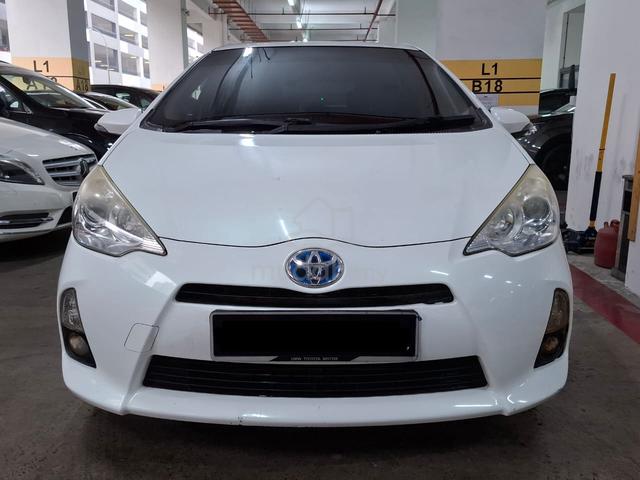2012 Toyota Prius C 1.5 Hybrid Hatchback ONE OWNER - 2