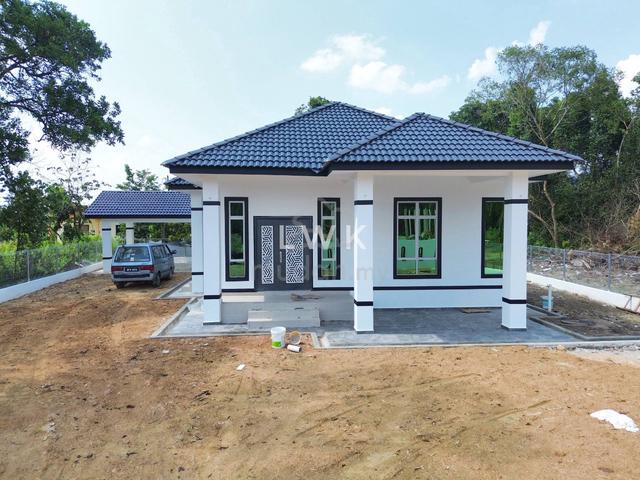 Banglo Labok, Machang 1