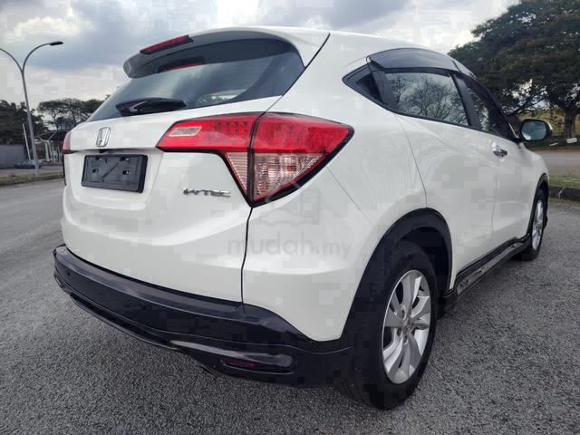Honda HR-V 1.8 V (A) 1 TEACHER OWNER VERY CLEAN - 4