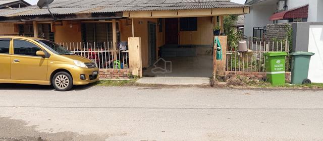 Kampung Balukar, Gambang, Batu 3, Kuantan (Free Hold) 3.420 kaki 1