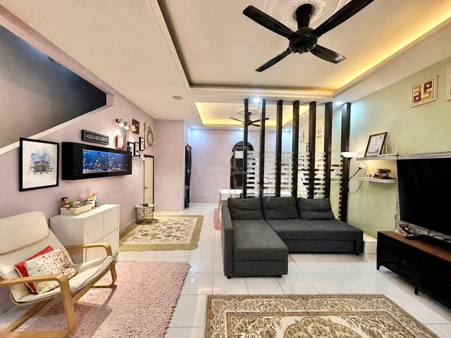 CANTIK 🤩Double Storey Terrace Taman Alam Indah Seksyen 33 Shah Alam 1