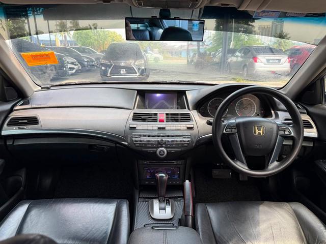2010 Honda ACCORD 2.0 VTI-L (A) - 4