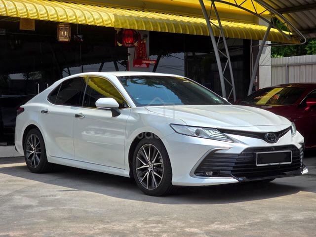 2023 Toyota CAMRY 2.5 V Under Warranty 25K KM ONLY - 1