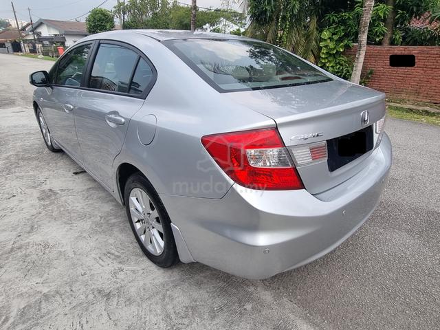 2013 Honda CIVIC 1.8 S (A) - 5