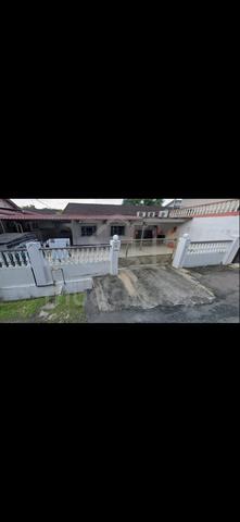 Direct owner Kluang Sam Hoe 1Sty Terrace Fully Reno Furnish 6 Aircond 1