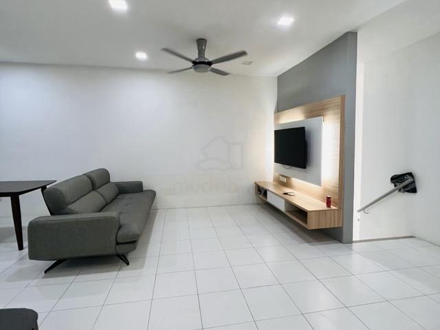 THE LAKE Townhouse Puchong [ UPPER FLOOR / LOW DOWN PAYMENT ] 1