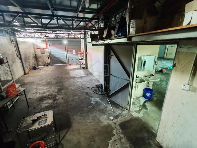 1.5 Storey Terrace Factory For Sale at Bukit Minyak 1