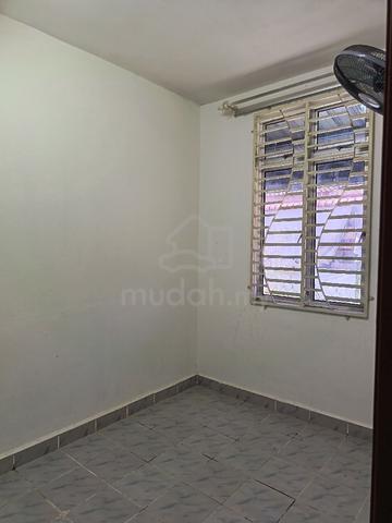 Rumah Teres Kuala Krai 1