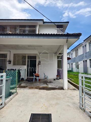Townhouse Cluster Semi-D Taman Paya Rumput Perdana 1