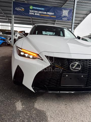 Lexus IS300 2.0 F-SPORT 5A 9K KM LIKE NEW 2024 UNR - 5