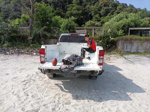 2017 Isuzu D-MAX 2.5 4X4 TFS86JSR-RAPH (M) - 4