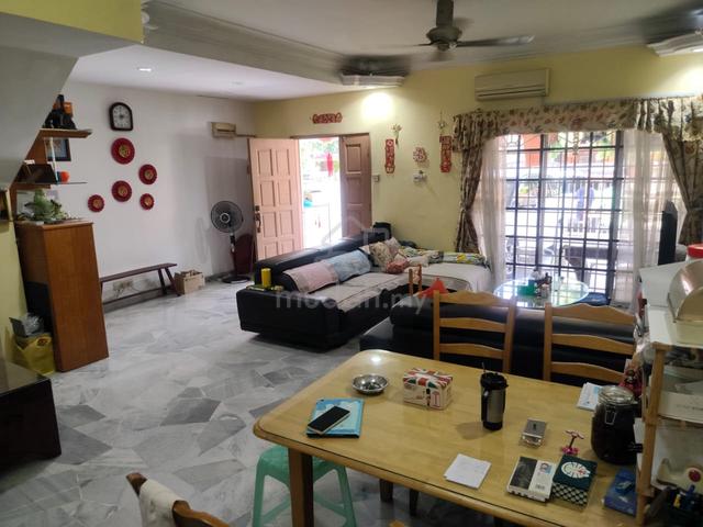 Taman Sri Manja Double Storey Jln PJS 3/50a Petaling Jaya 1