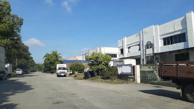PUCHONG SEMI-D FACTORY FOR Rent 1