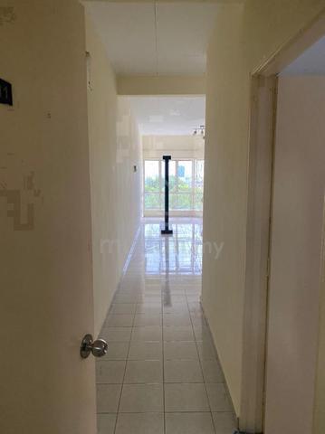 Merak Apartment (Puchong) 1