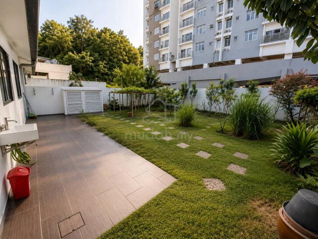 FREEHOLD!! 3 Storey Semi-D | Taman Saujana Suria, Kajang 1