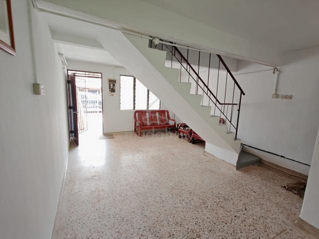 Sri Petaling Jalan Pasai Landed terrace for rent 1