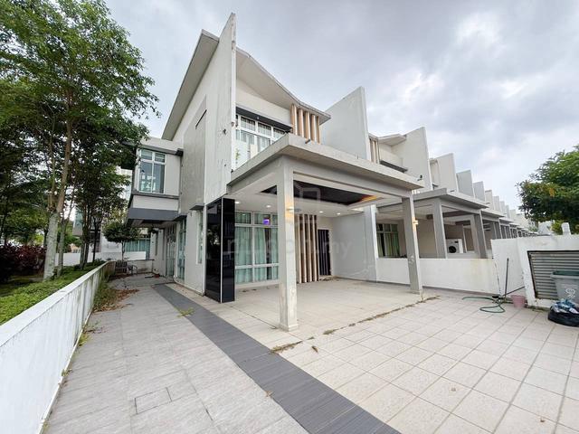 Eco Cascadia Double Storey Terrace Endlot For Sale 1