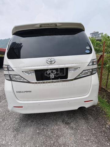 2011 Toyota VELLFIRE 2.4 Z (A) - 4