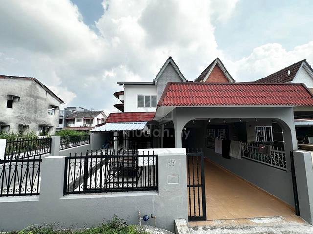 End Lot Renovated 2 Tingkat Taman Sri Andalas  3