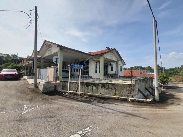 Freehold at HOT AREA (Corner Lot) -Luas di Indera Mahkota 15 , Kuantan 2