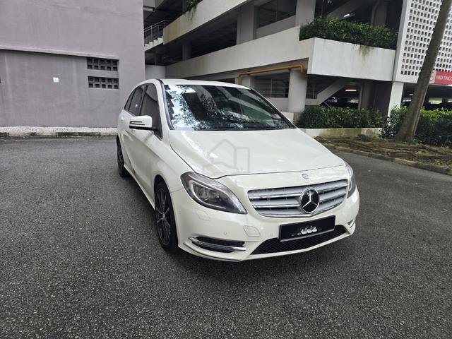 2014 Mercedes Benz B200 BlueEFCY SPRTS TOURER - 1